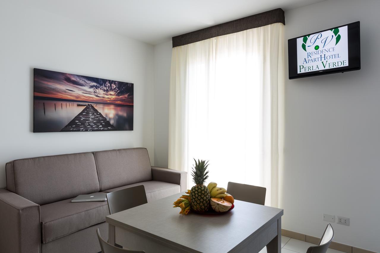 Residence Perla Verde Риччоне Экстерьер фото