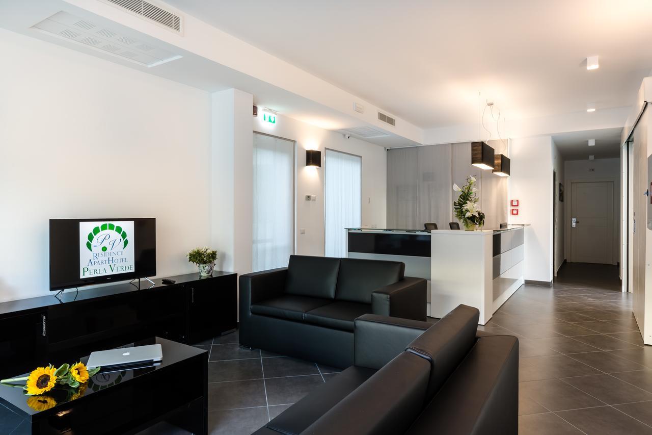 Residence Perla Verde Риччоне Экстерьер фото