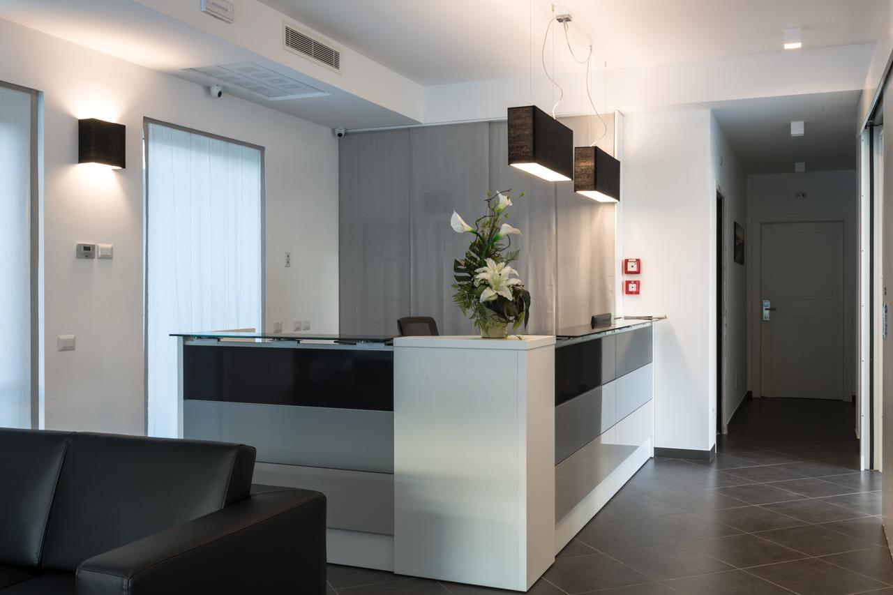 Residence Perla Verde Риччоне Экстерьер фото