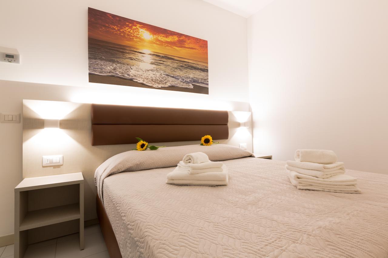 Residence Perla Verde Риччоне Экстерьер фото