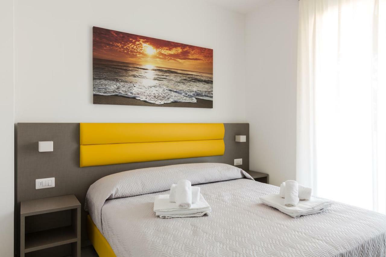 Residence Perla Verde Риччоне Экстерьер фото